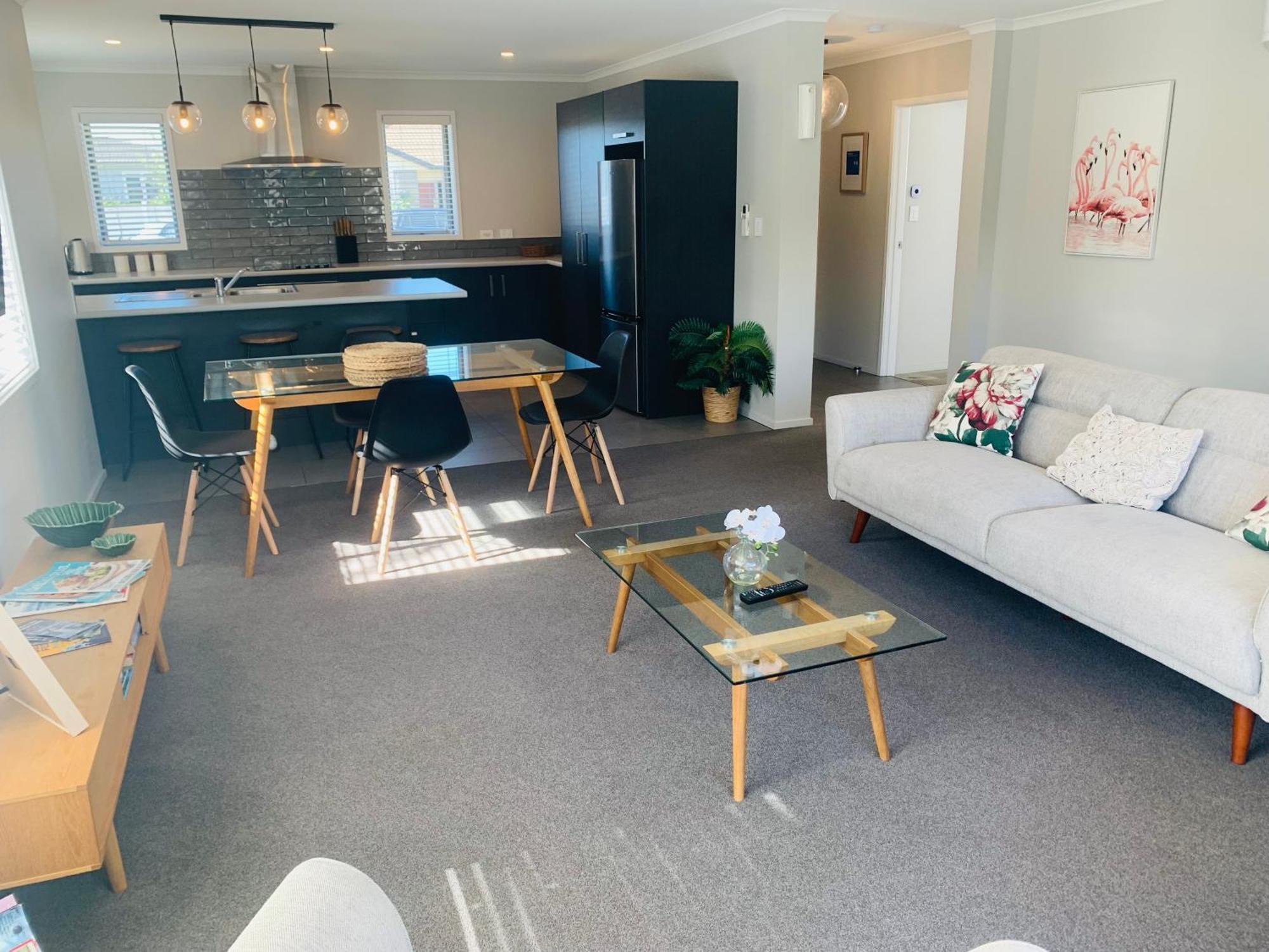 Villa Stunning Modern Retreat à Hastings Extérieur photo