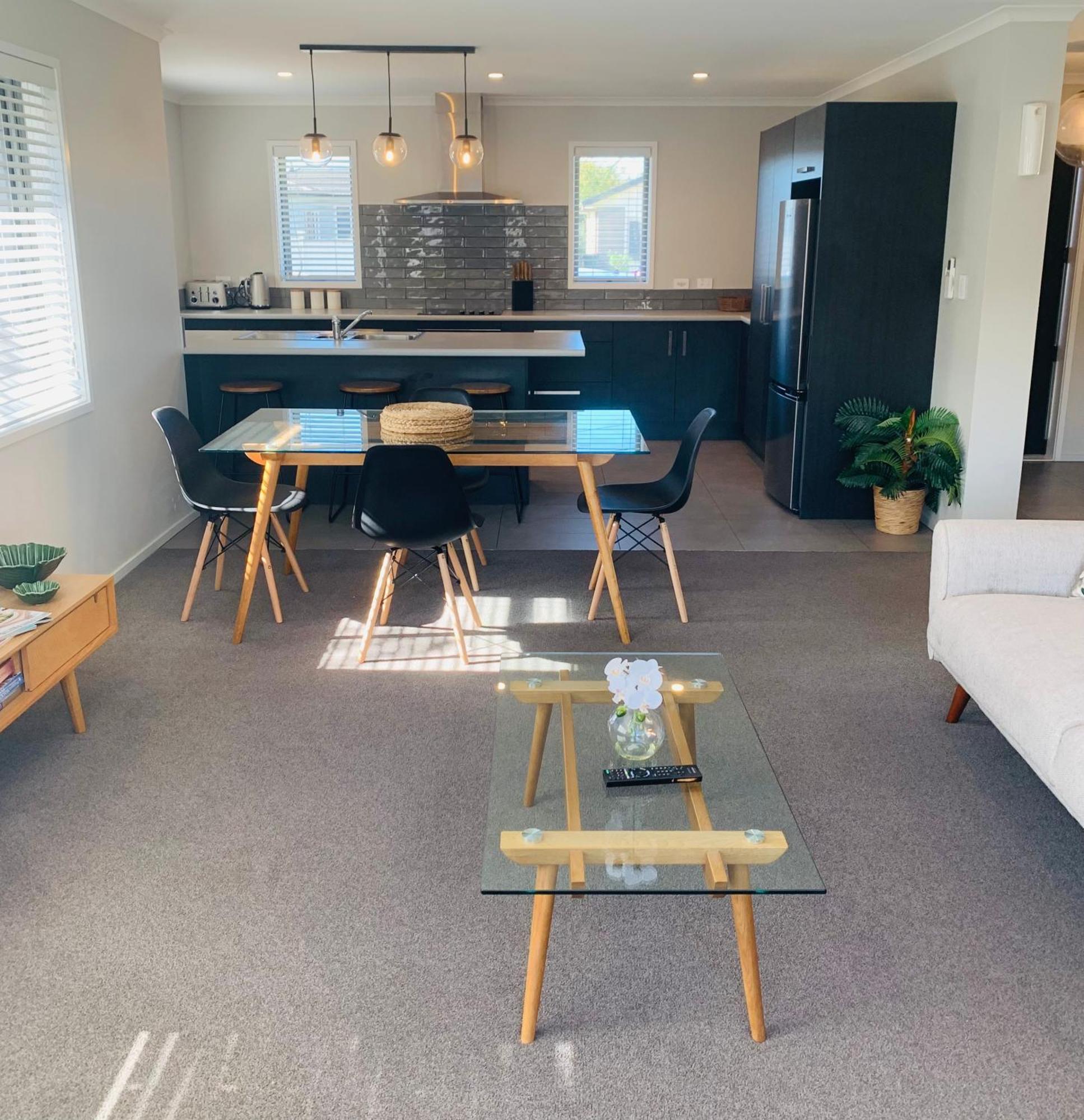 Villa Stunning Modern Retreat à Hastings Extérieur photo